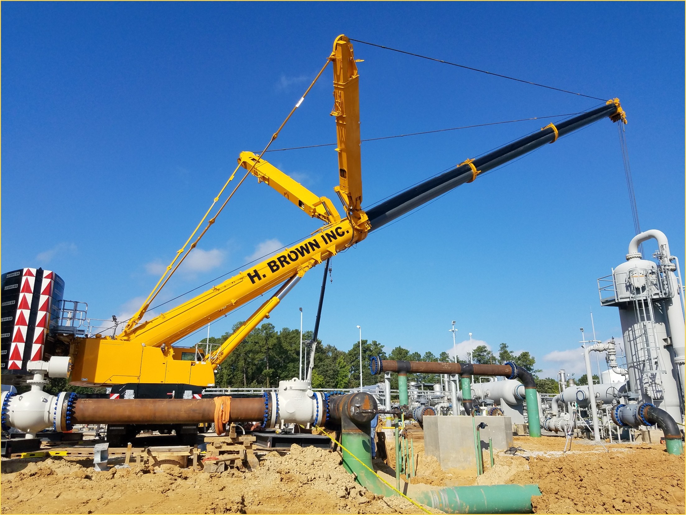 H. Brown, Inc. crane service setting a tower at a gas plant located in central Louisiana with a 500t crane.