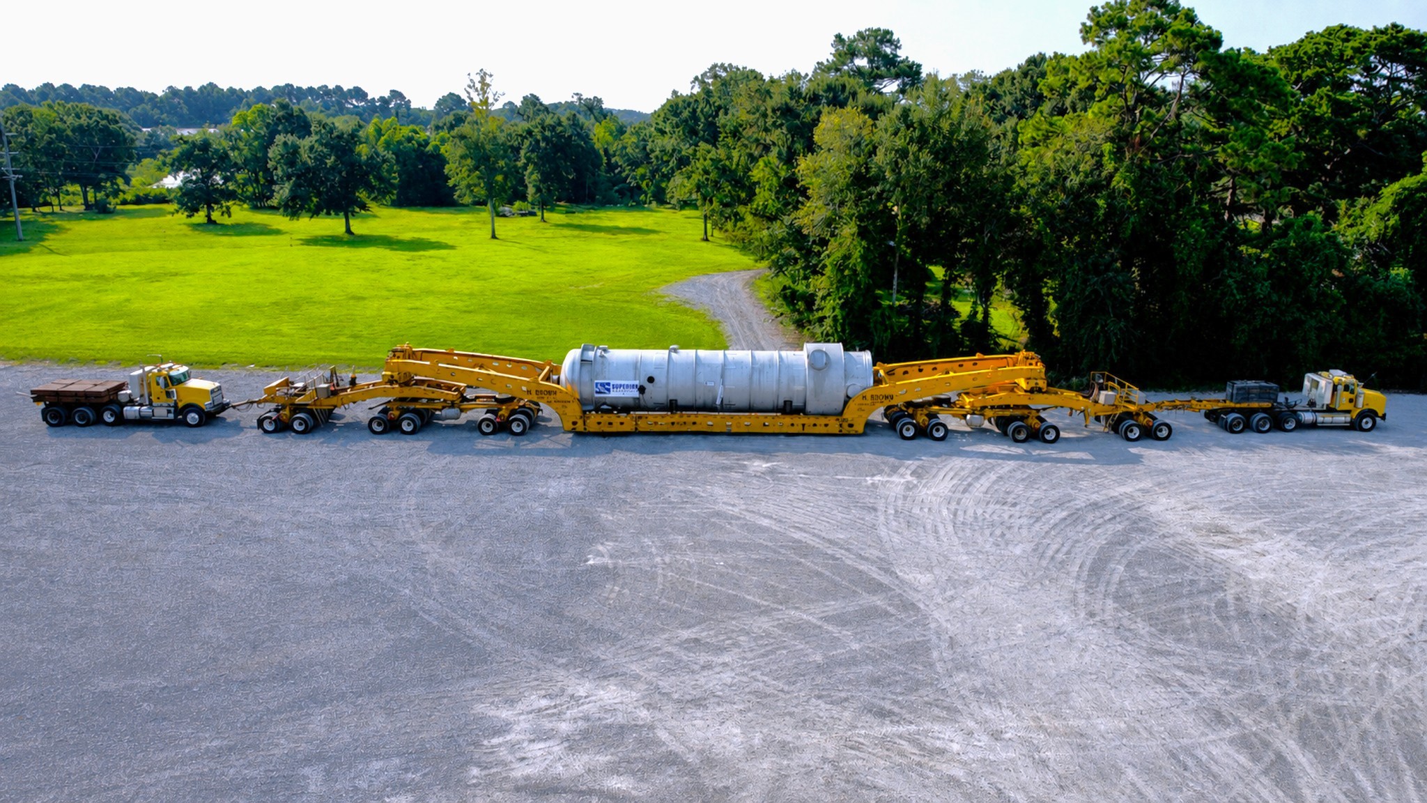 H. Brown, Inc. specialized transportation services preparing for a cross country move hauling a 230,000 lb. crystallizer with a dual lane transporter. All together this load was 280’ long, 20’ wide, and 15’10” tall.